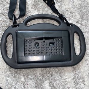 Menzo kids tablet case